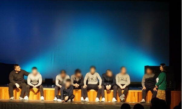 [연합뉴스] 서울소년원 학생들, 자전적 이야기로 치유연극 연기